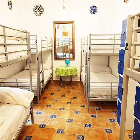 Bed and Breakfast Patio 19
